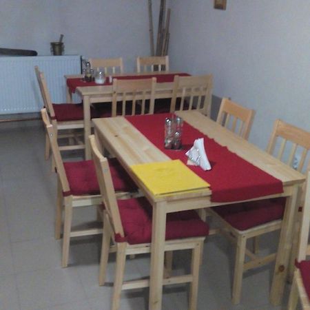 Casa Cosmin Guest House Dobra Exterior foto
